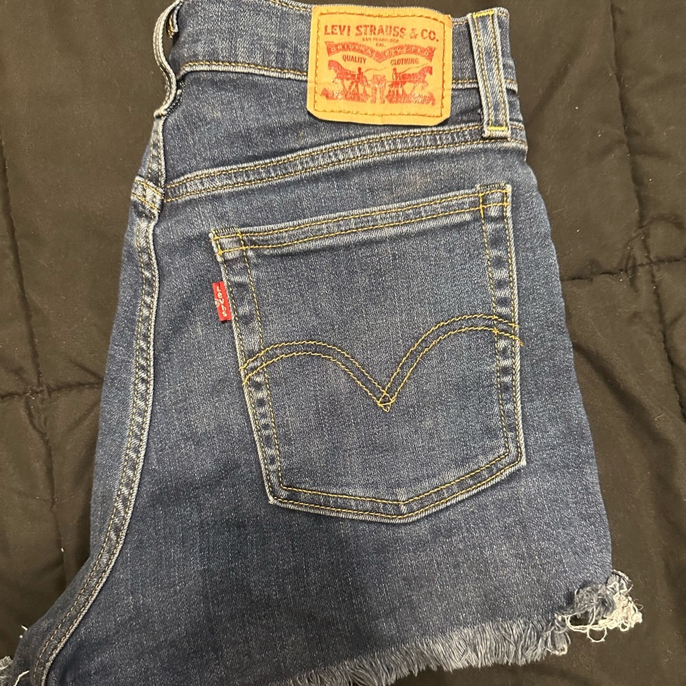 Levi Shorts